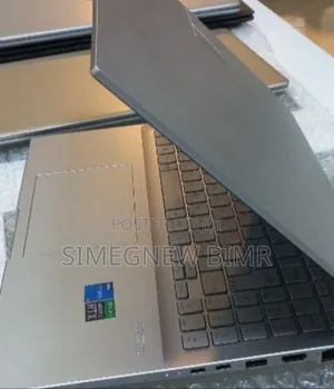 New Laptop Asus VivoBook 15 X505BA 16GB Intel Core I5 SSD 512GB