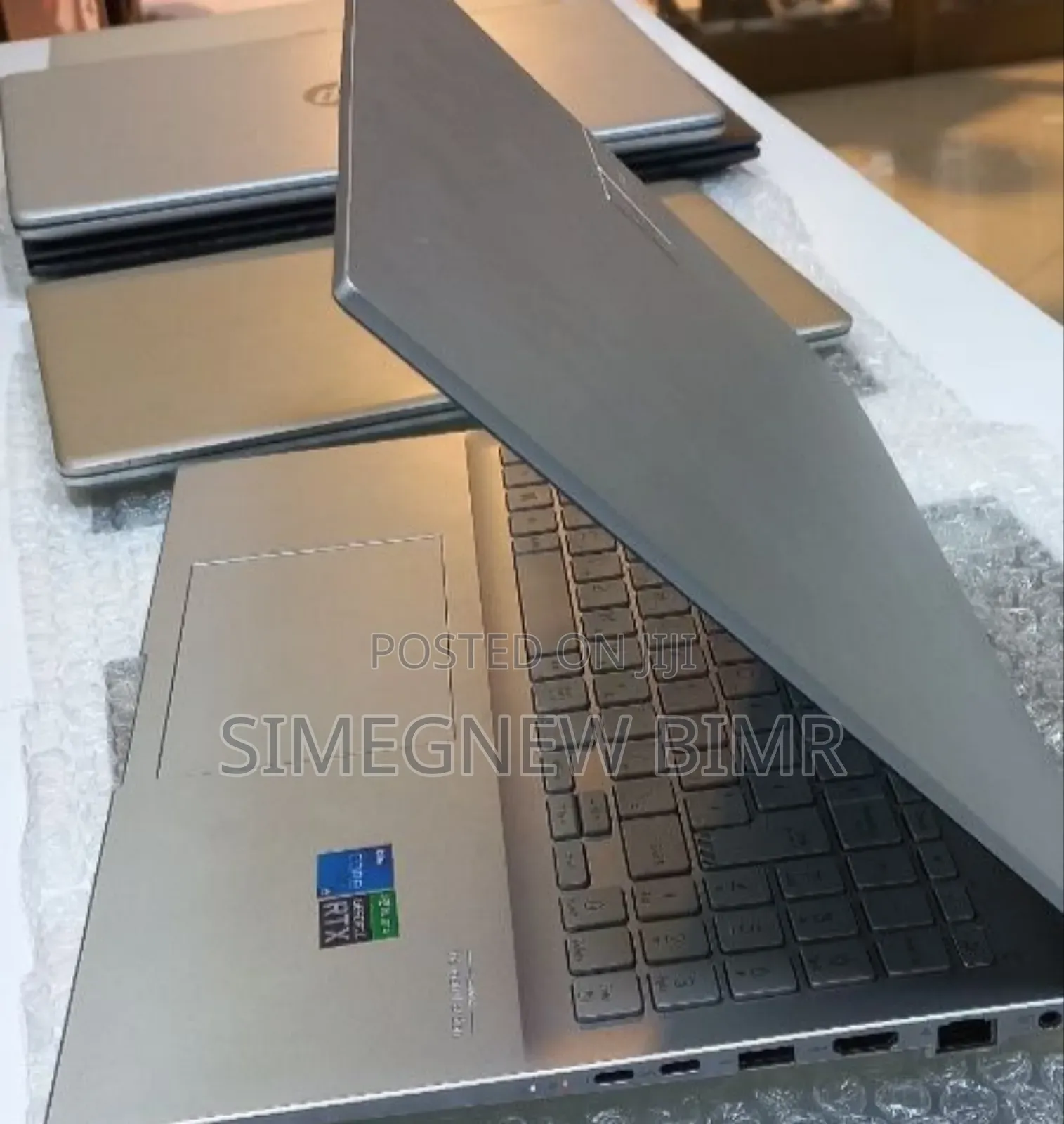 New Laptop Asus VivoBook 15 X505BA 16GB Intel Core I5 SSD 512GB