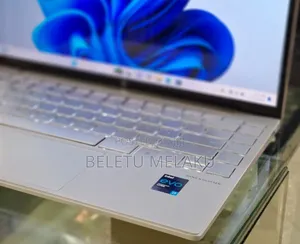 New Laptop HP Envy 13 16GB Intel Core I7 SSD 512GB