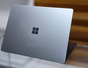 Photo - New Laptop Microsoft Surface Laptop 8GB Intel Core I5 SSD 256GB