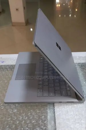 New Laptop Microsoft Surface Book 3 16GB Intel Core I7 SSD 256GB