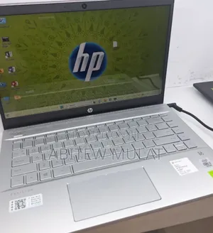 New Laptop HP Pavilion 14 16GB Intel Core I7 SSD 512GB