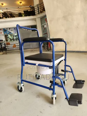 Photo - Wheelchair較高commode Wheelchair痲你wheelchair奢華wheelchair㠭你wheelchair New