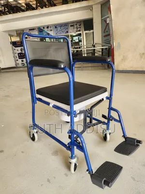 Photo - Commode Wheelchair輕鬆wheelchair傳出wheelchair夯地wheelchair孓前wheelchair New