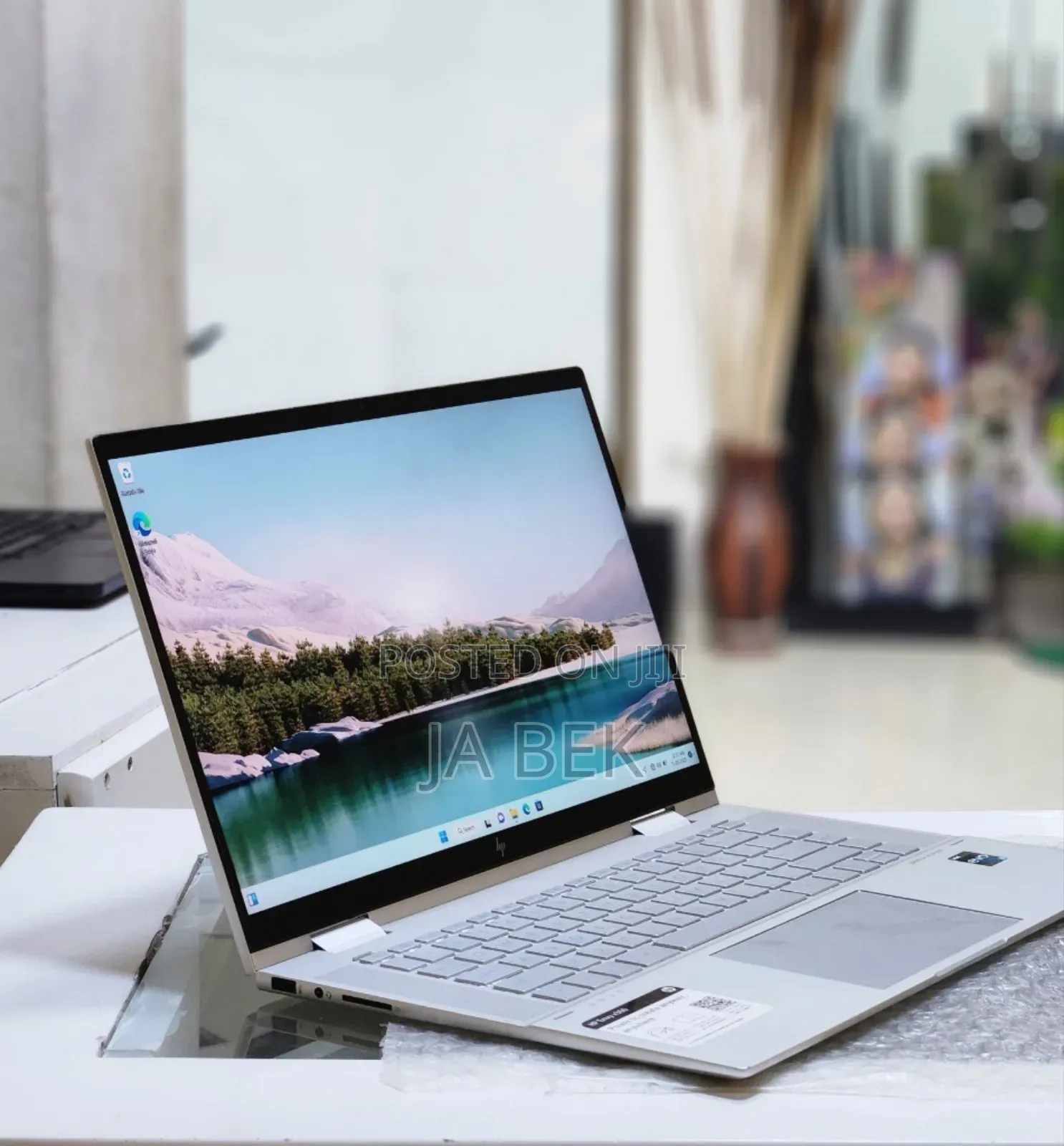 New Laptop HP Envy X360 16GB Intel Core I5 SSD 512GB