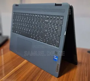 New Laptop Lenovo Yoga 7i 16GB Intel Core I7 SSD 512GB