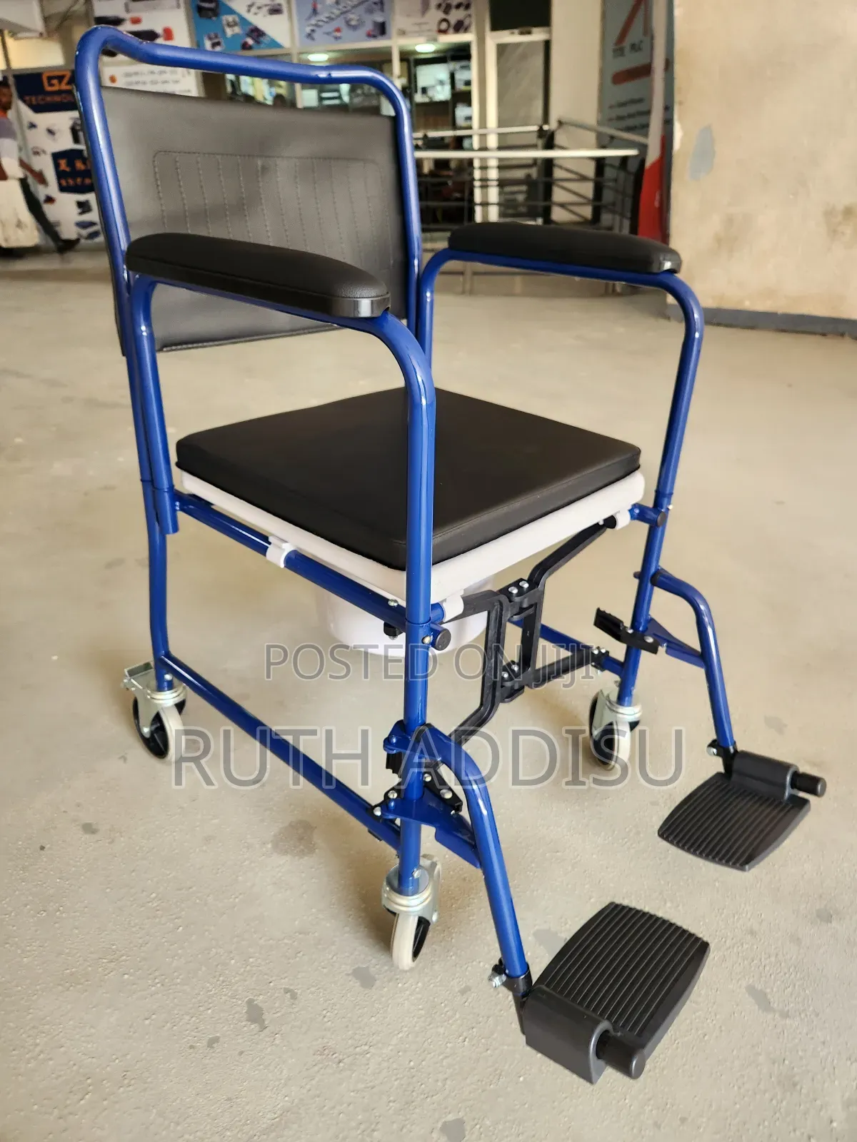 Wheelchair二人wheelchair三級with Popo Wheelchair夠用wheelchair川劇wheelchair