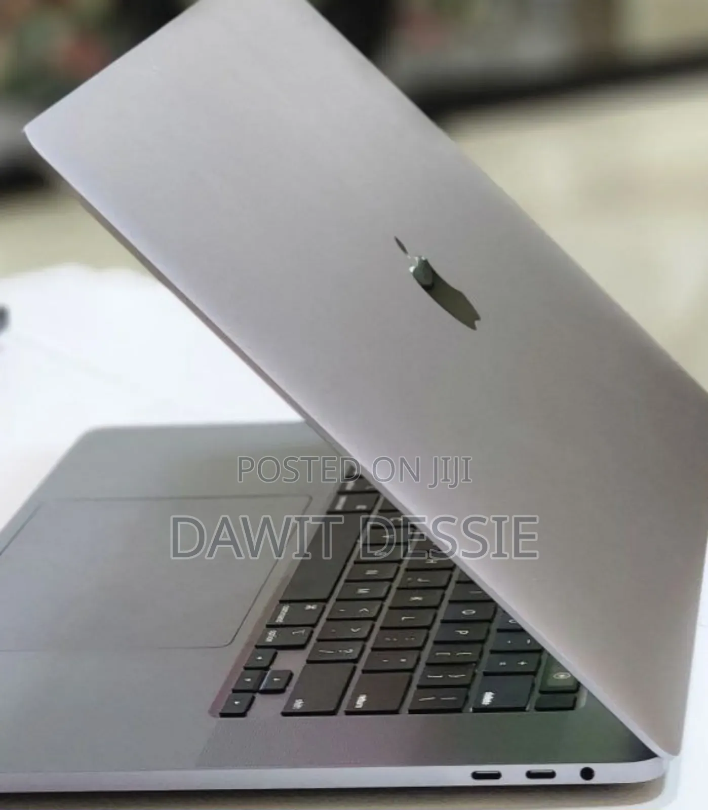 New Laptop Apple MacBook Pro 2019 32GB Intel Core I9 SSD 1T