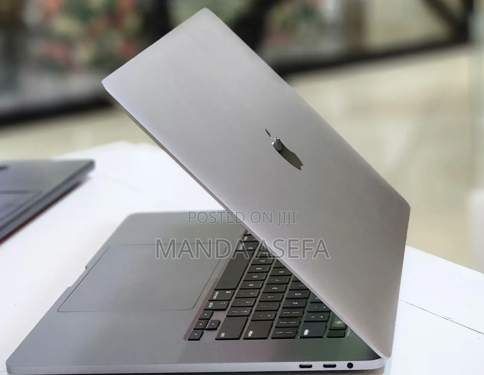 New Laptop Apple MacBook Pro 2019 32GB Intel Core I9 SSD 1T