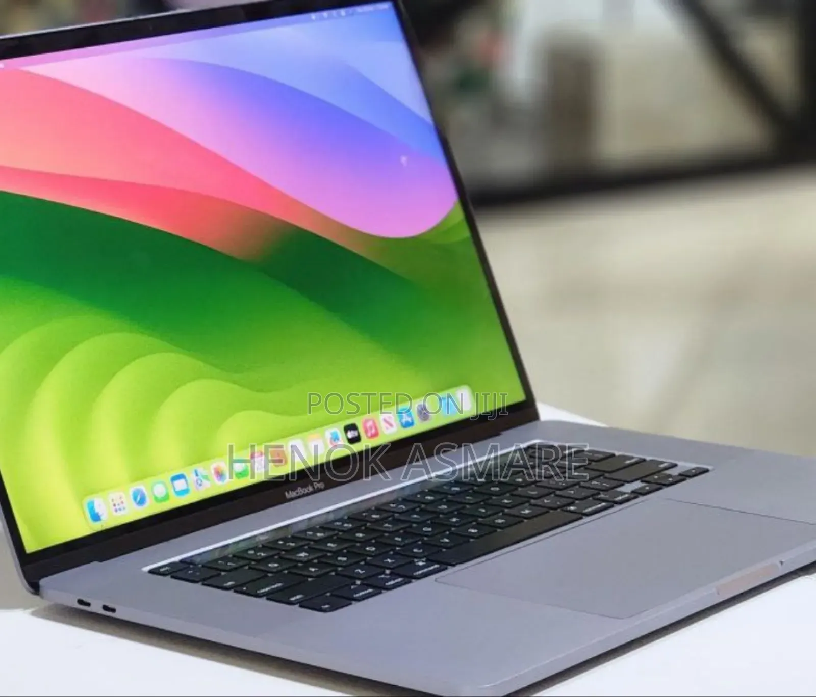 New Laptop Apple MacBook Pro 2019 32GB Intel Core I9 SSD 1T