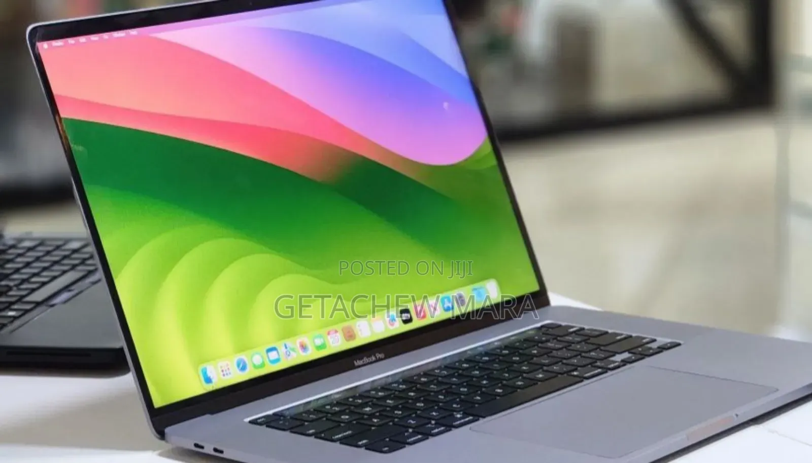 New Laptop Apple MacBook Pro 2019 32GB Intel Core I9 SSD 1T