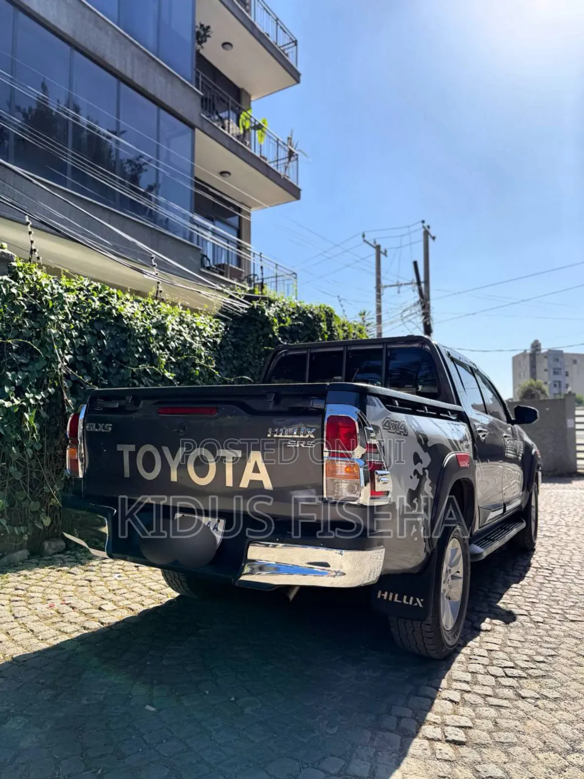 Toyota Hilux Revo Double Cab Deisel 2.4 AWD 2017 Silver