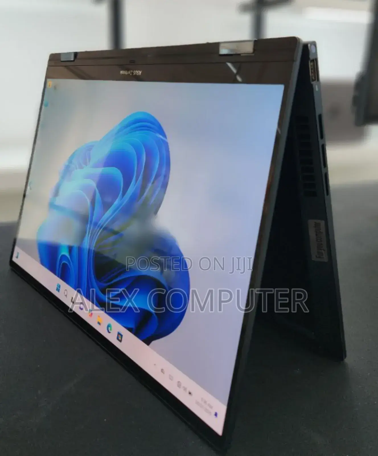 New Laptop Lenovo 16GB Intel Core Ultra 7 SSD 1T