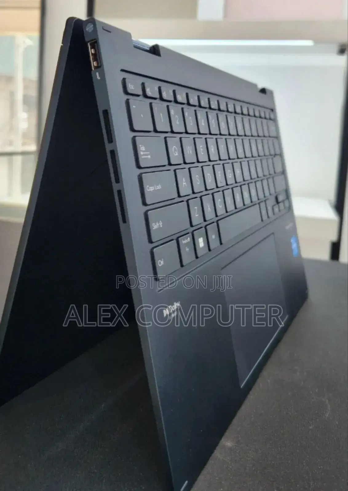 New Laptop Lenovo 16GB Intel Core Ultra 7 SSD 1T