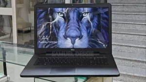 Laptop Dell Inspiron 17 5755 6GB AMD A6 HDD 1T