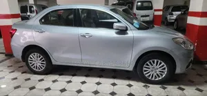 Photo - Suzuki Dzire 2024 Silver