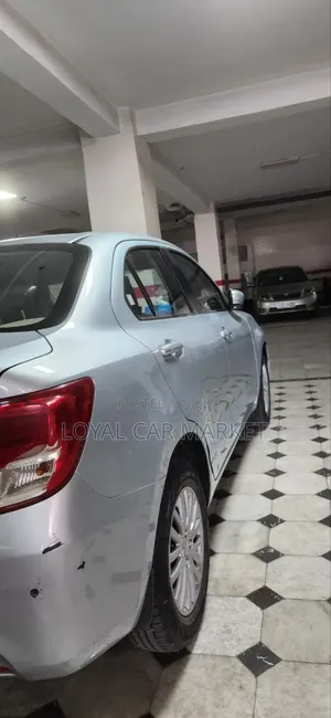 Suzuki Dzire 2024 Silver