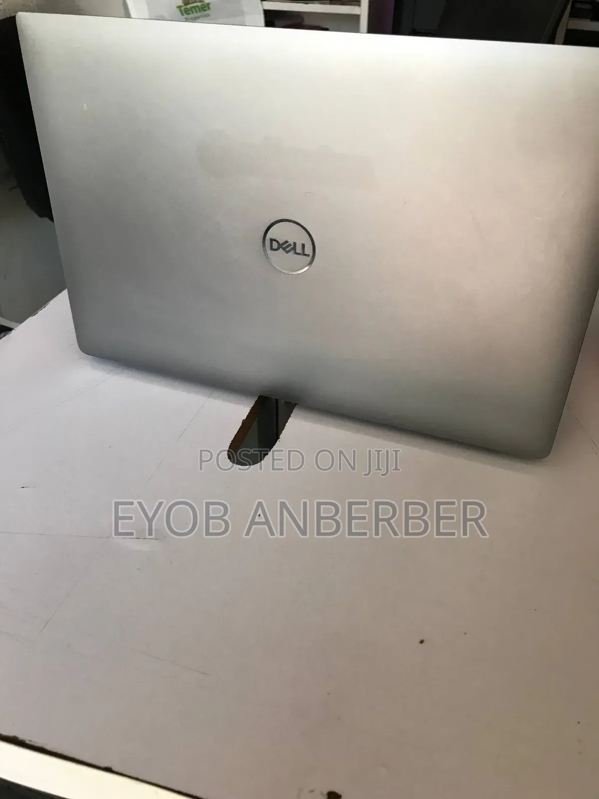 New Laptop Dell Precision 5540 16GB Intel Core I7 SSD 512GB