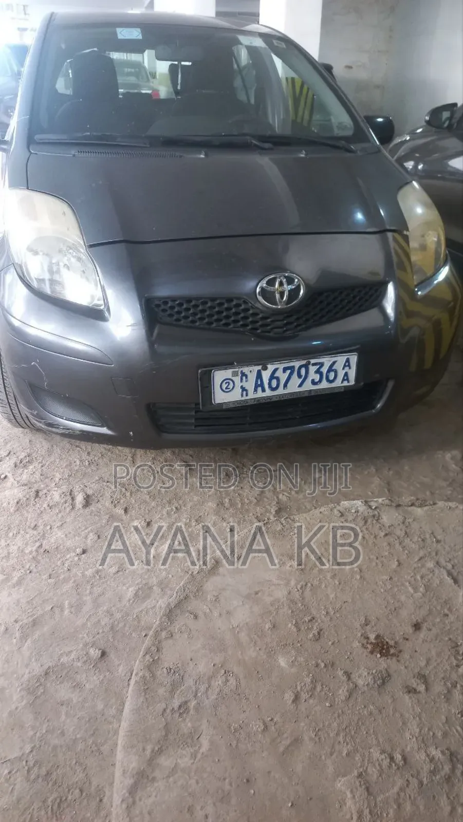 Toyota Yaris 2010 Gray