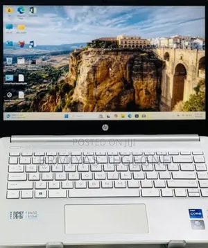 New Laptop HP Stream Notebook 16GB Intel Core I5 SSD 1T
