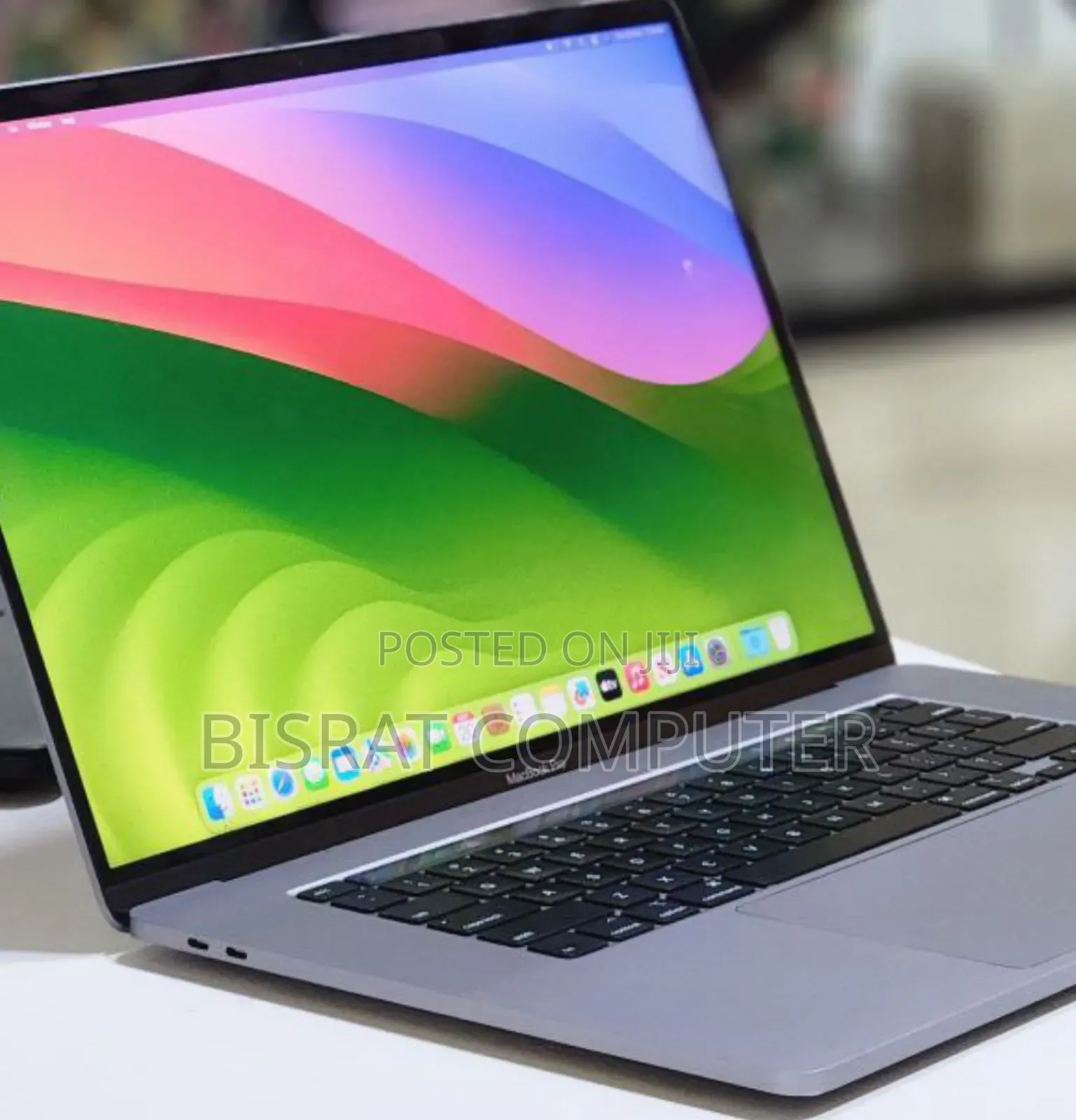 New Laptop Apple MacBook Pro 2019 32GB Intel Core I9 SSD 1T