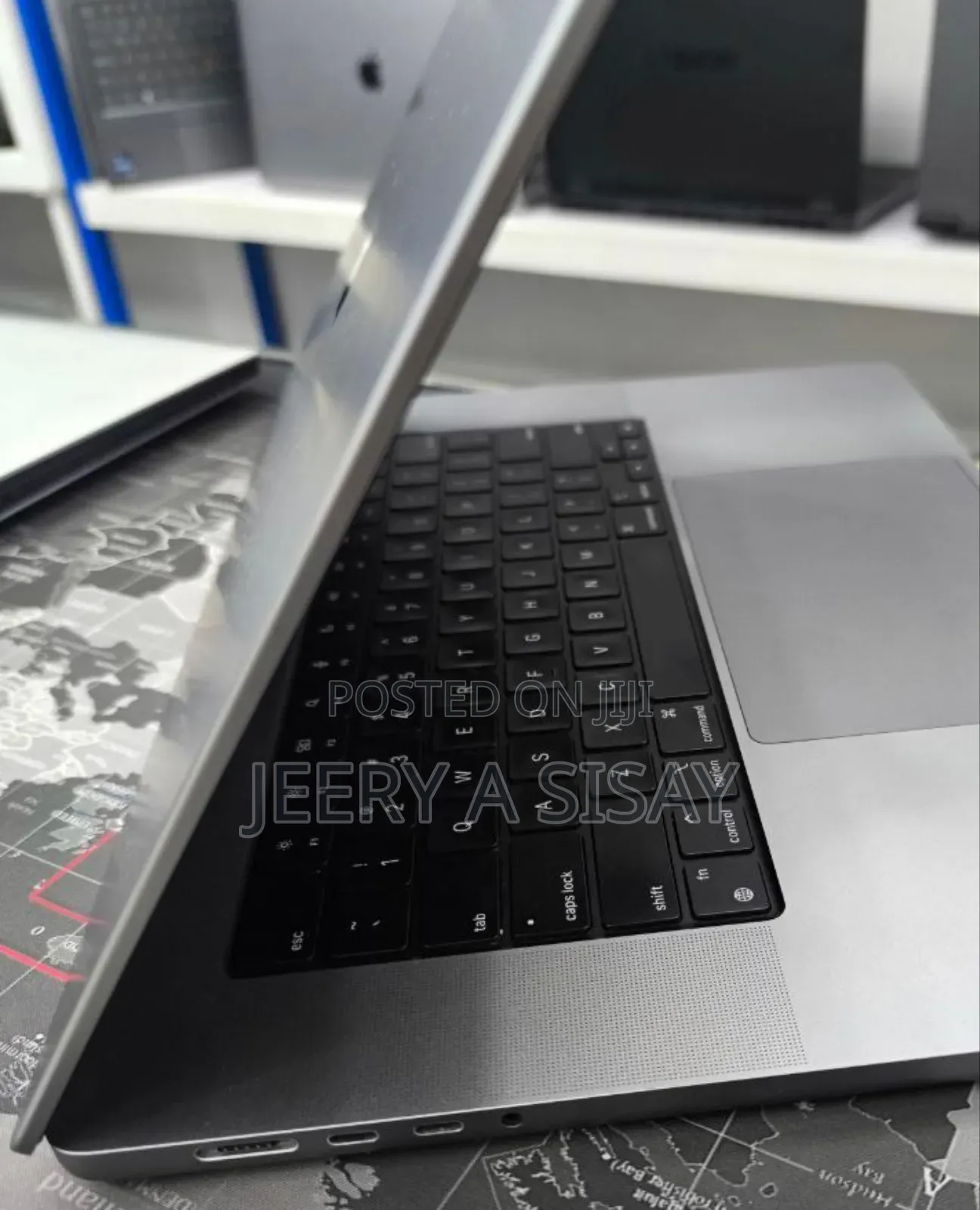 New Laptop Apple MacBook Pro M1 64GB Intel Core I9 SSD 1T