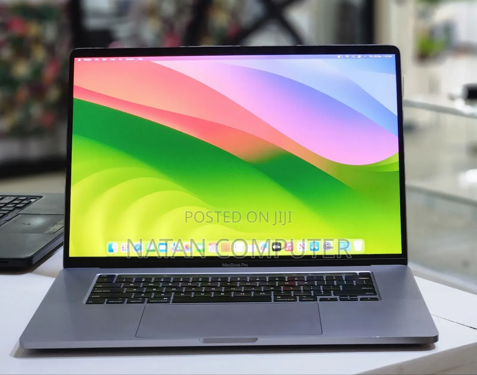 New Laptop Apple MacBook Pro 2019 32GB Intel Core I9 SSD 1T