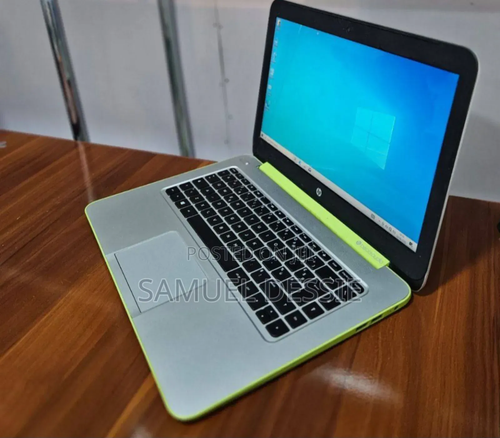 Laptop HP Stream Notebook 2GB Intel SSD 60GB