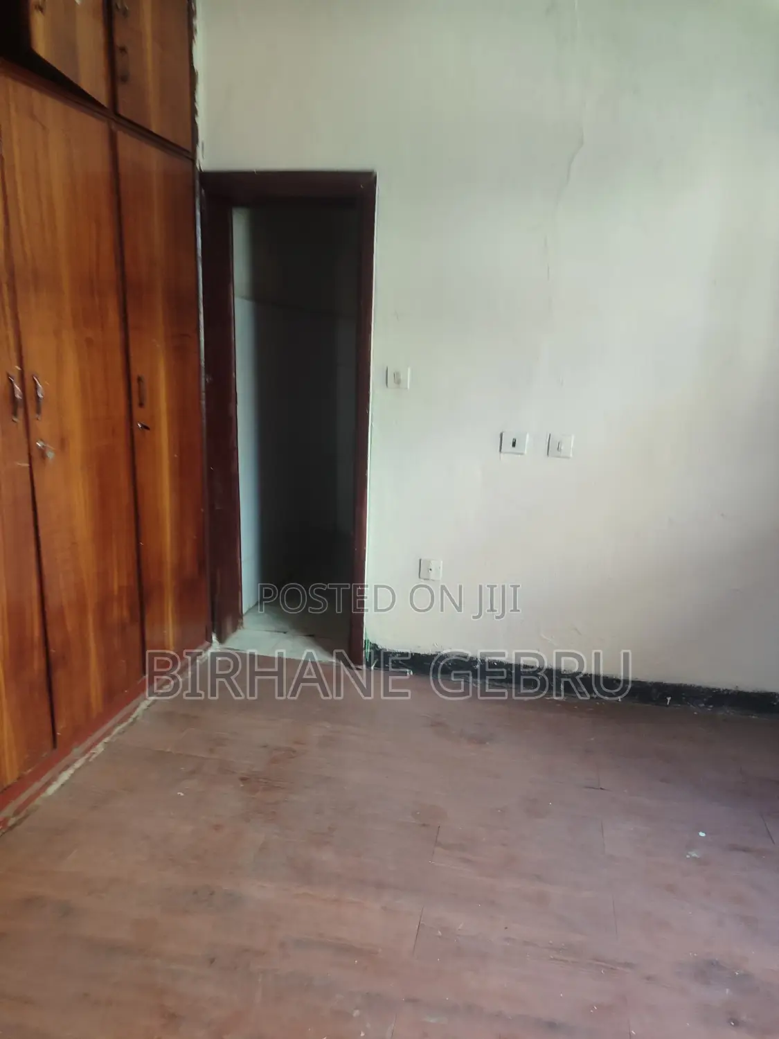 Villa House Rent for Luving or Office