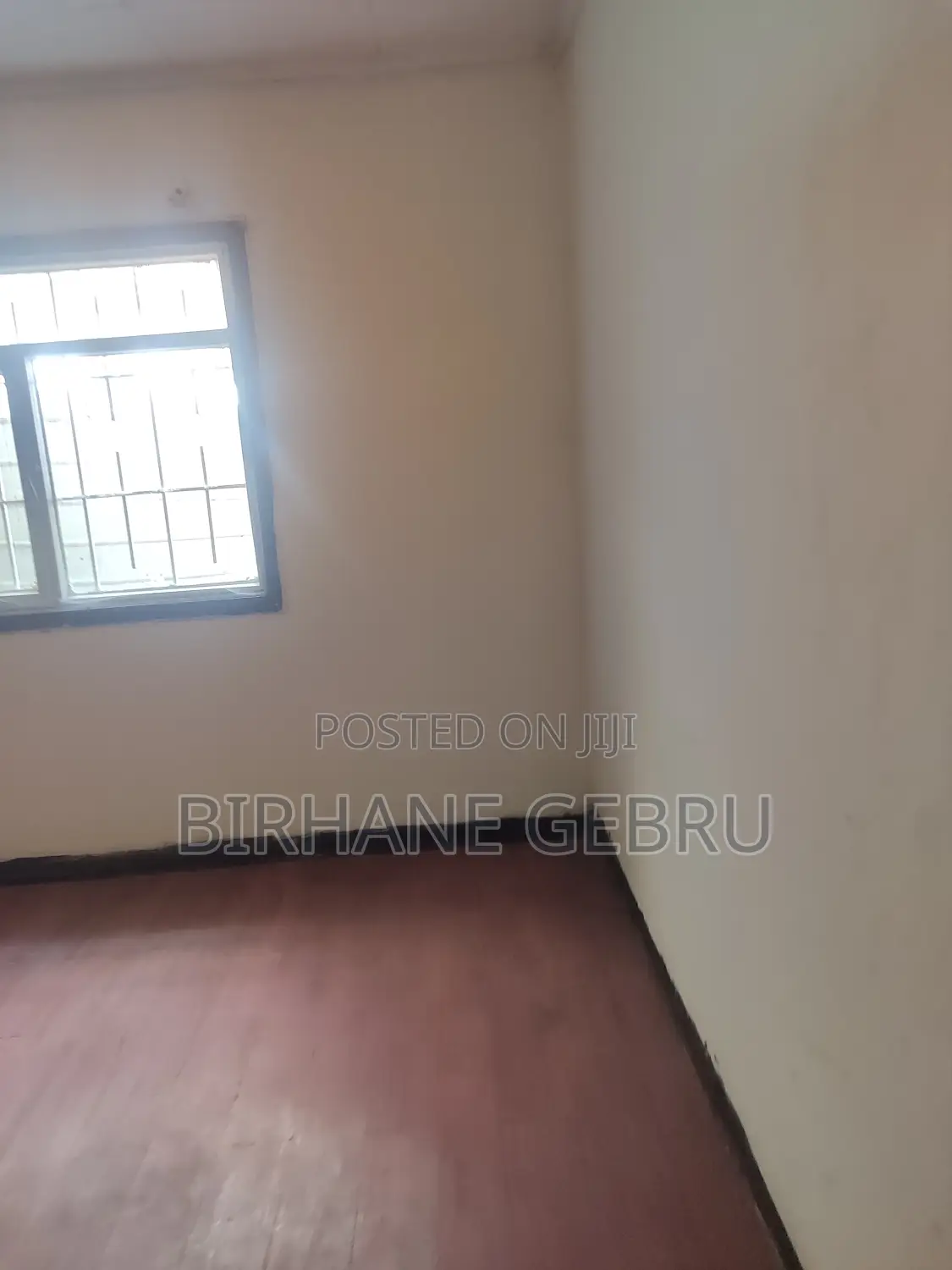 Villa House Rent for Luving or Office