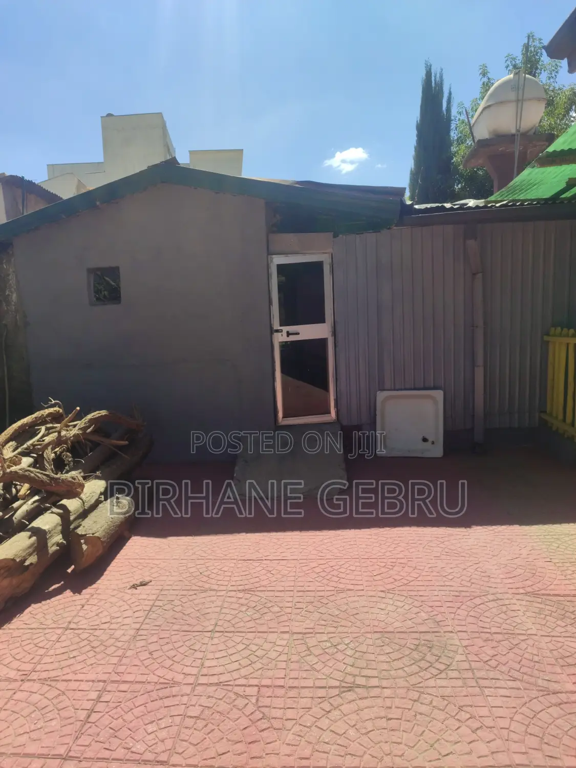 Villa House Rent for Luving or Office