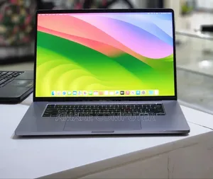 New Laptop Apple MacBook Pro 2019 32GB Intel Core I9 SSD 1T