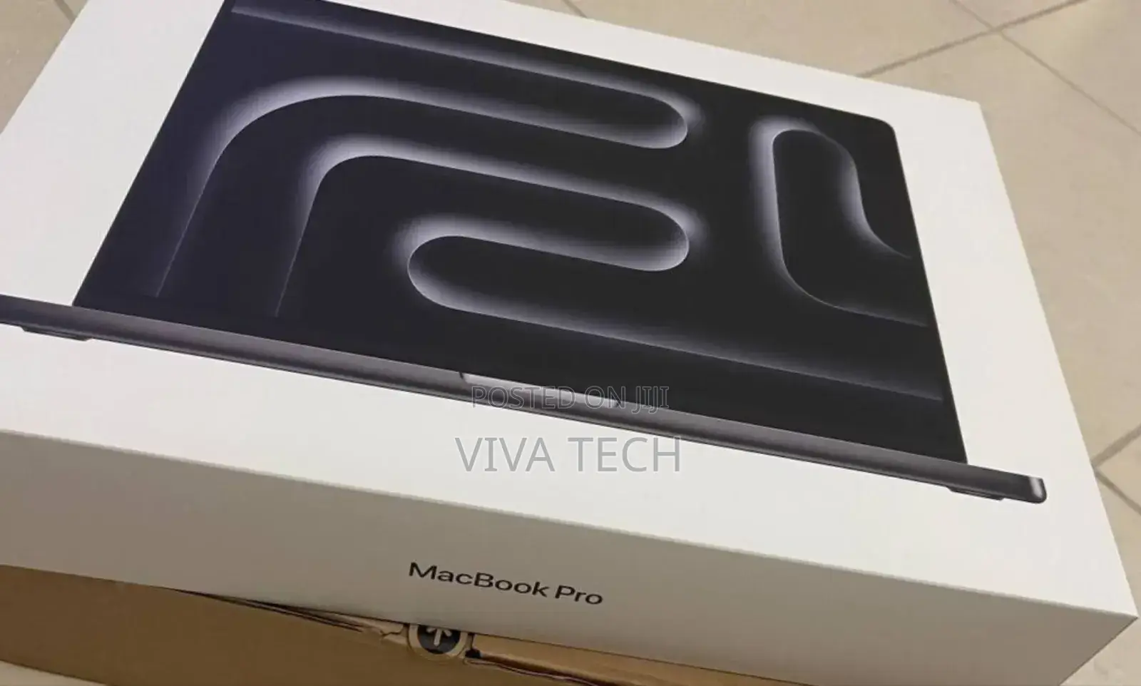 New Apple MacBook Pro 2024 M4 14-Inch 24GB Intel Core I5 SSD 512GB