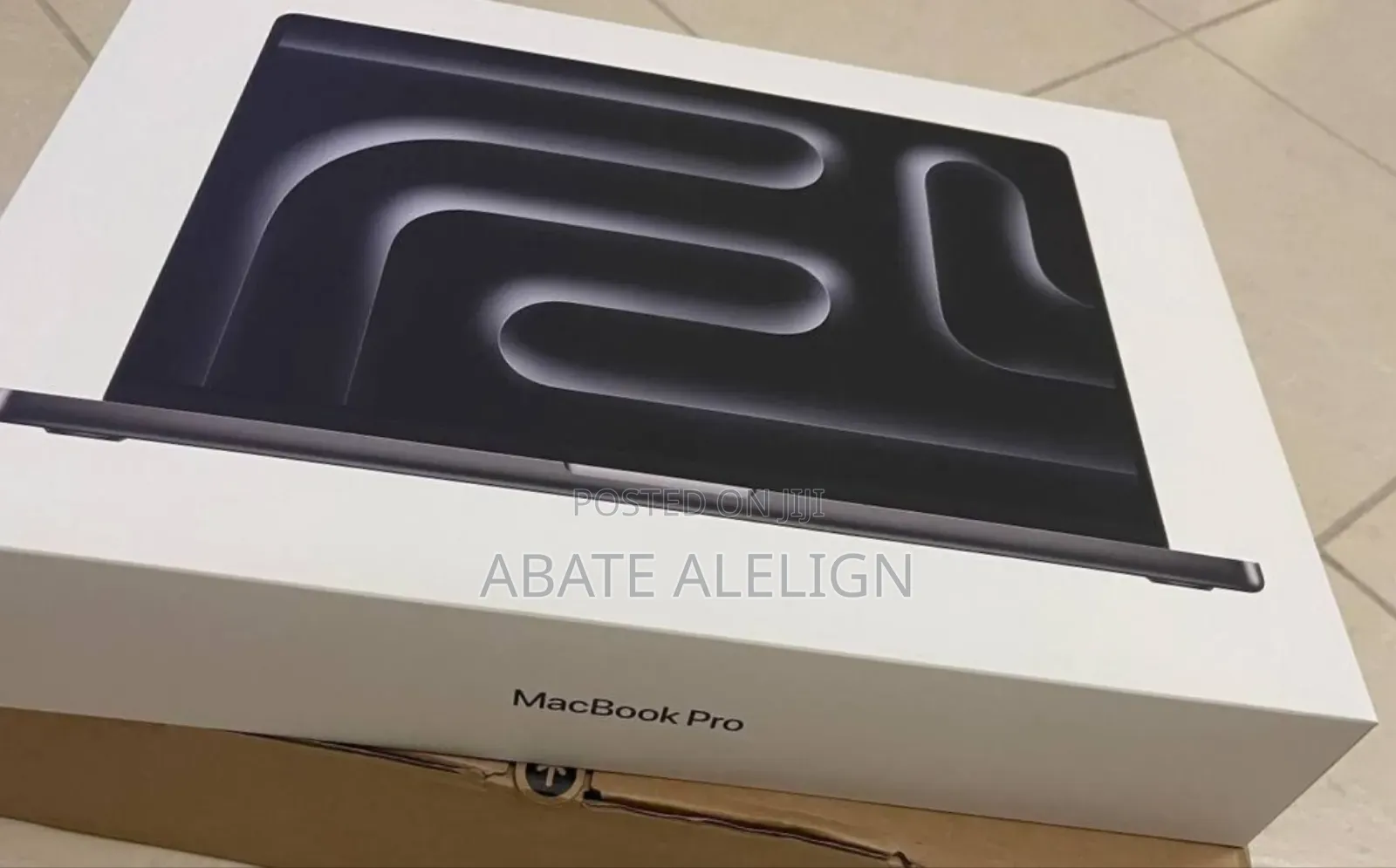 New Apple MacBook Pro 2024 M4 14-Inch 24GB Intel Core I5 SSD 512GB