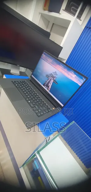 New Laptop Alienware M15 R3 16GB Intel Core I7 SSD 1T