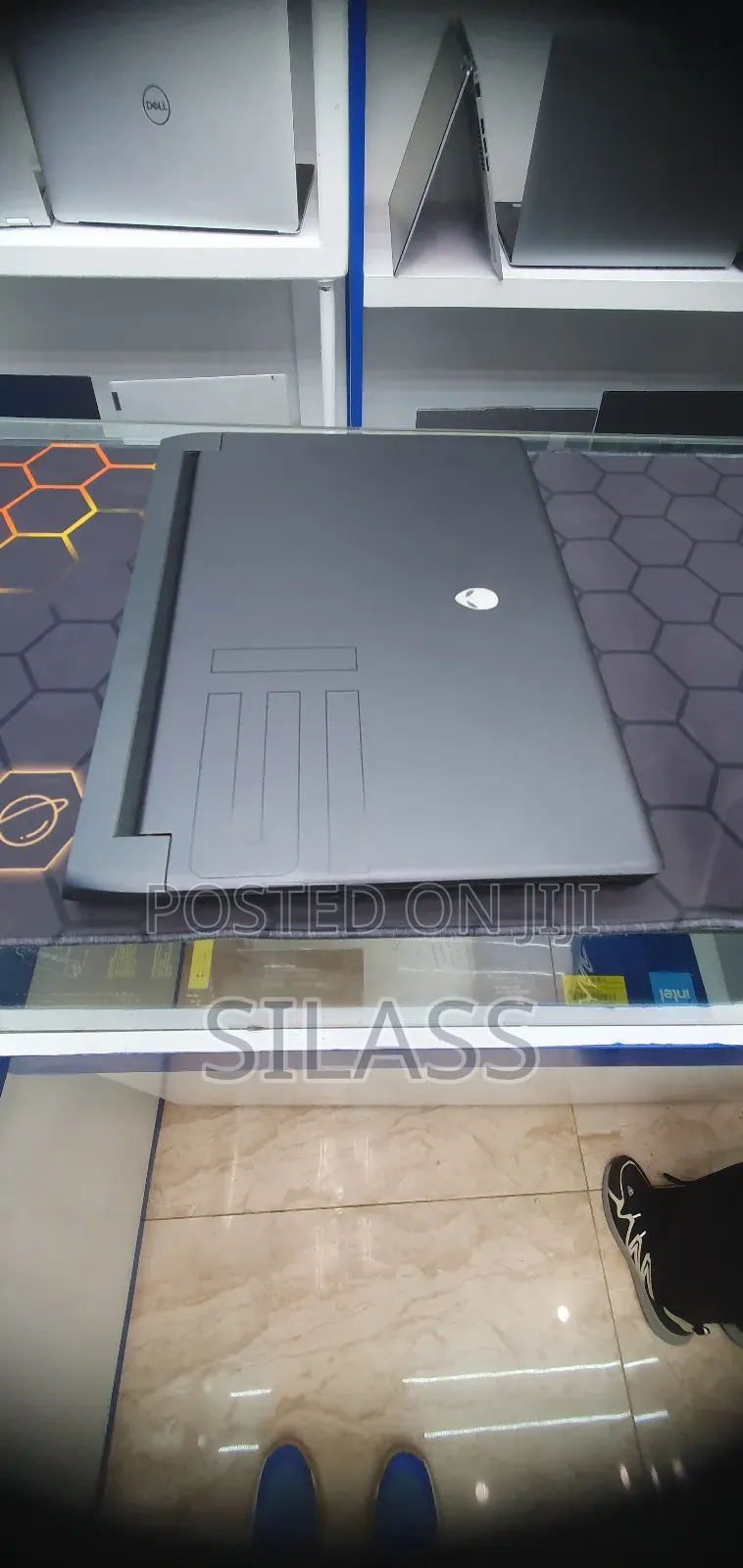 New Laptop Alienware M15 R3 16GB Intel Core I7 SSD 1T