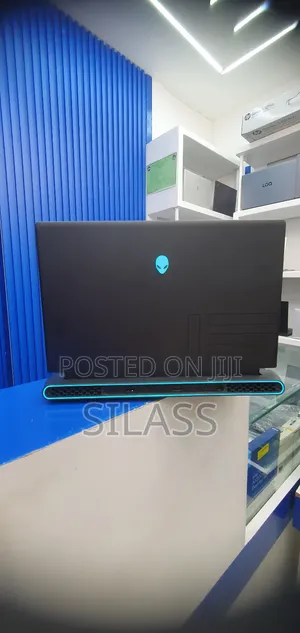 New Laptop Alienware M15 R3 16GB Intel Core I7 SSD 1T