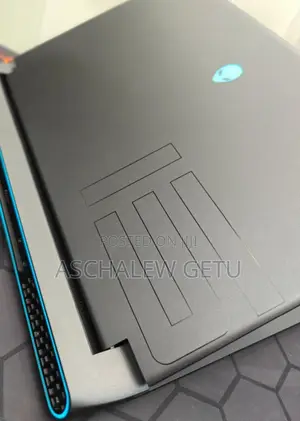 New Laptop Alienware Area-51m 16GB Intel Core I7 SSD 1T
