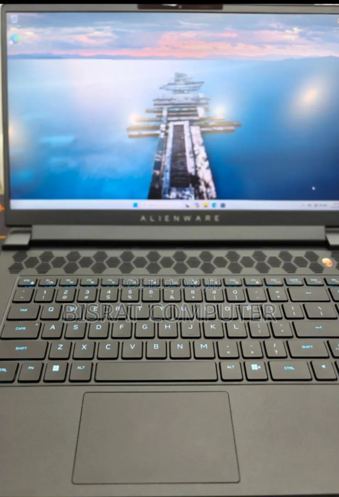 New Laptop Alienware Area-51m 16GB Intel Core I7 SSD 1T