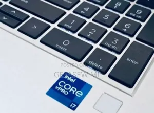 New Laptop HP EliteBook 840 G8 16GB Intel Core I7 SSD 512GB