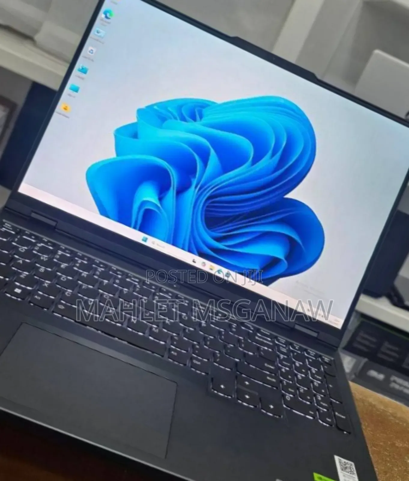 New Lenovo Legion Y7000P IRX9 Gaming Laptop 32GB Intel Core I9 SSD 1T