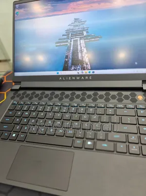 New Laptop Alienware M15 R3 16GB Intel Core I7 SSD 1T