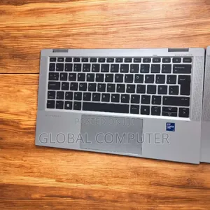 New Laptop HP EliteBook X GB Intel Core I7 SSD 512GB