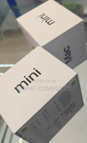 New Apple MacBook Pro 2024 M4 14-Inch 16GB Apple M4 Pro SSD 256GB