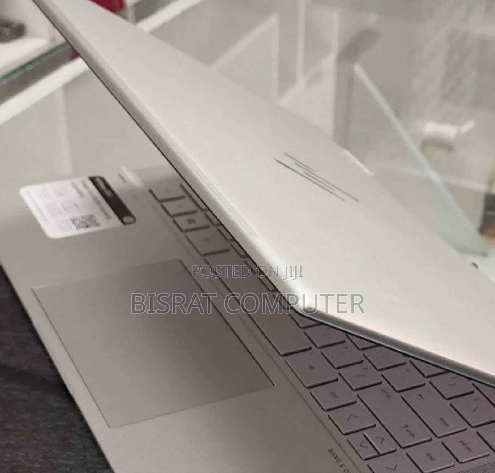 New Laptop HP Envy X360 8GB Intel Core I5 SSD 512GB