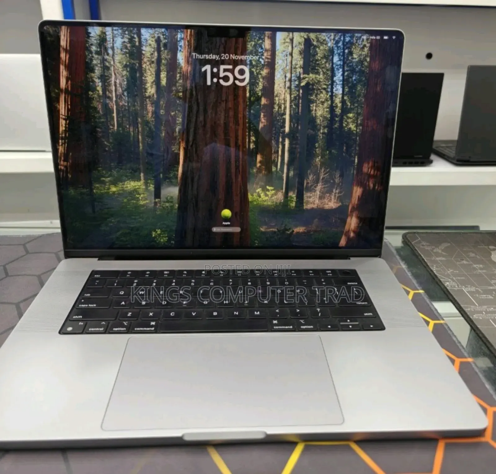 New Laptop Apple MacBook Pro M1 64GB Apple M1 Max SSD 1T