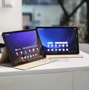 Photo - New Samsung Galaxy Tab S9 256 GB Black