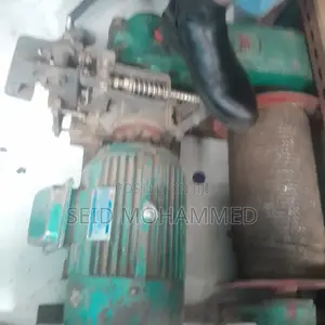 Photo - ኦሪጅናል ዊንች Three Phase Motor