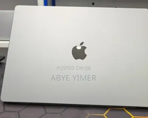 New Laptop Apple MacBook Pro 2021 M1 64GB Apple M1 Max SSD 1T