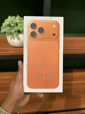 Photo - New Apple iPhone 17 Pro Max 256 GB Blue